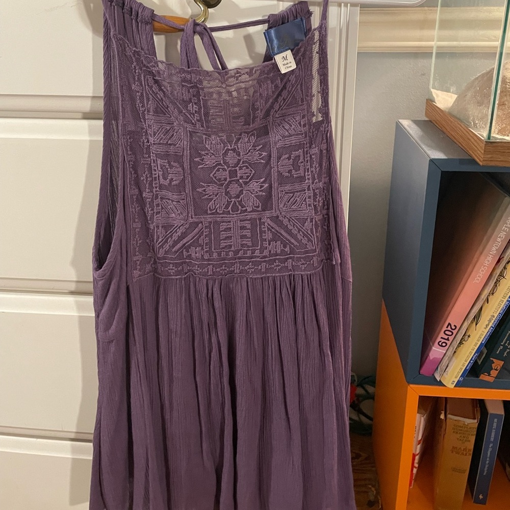 Women’s M purple tank top